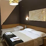 Bogart Отель 2*