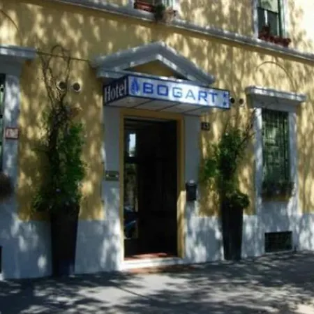 Hotel Bogart 2*