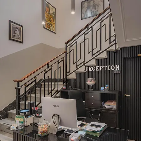 Bogart Ξενοδοχείο 2*