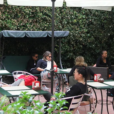 Bogart Ξενοδοχείο 2*