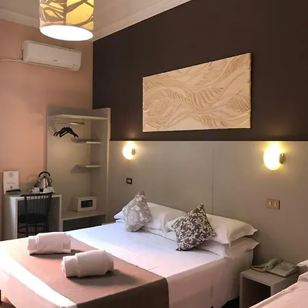 Ξενοδοχείο Bogart 2*