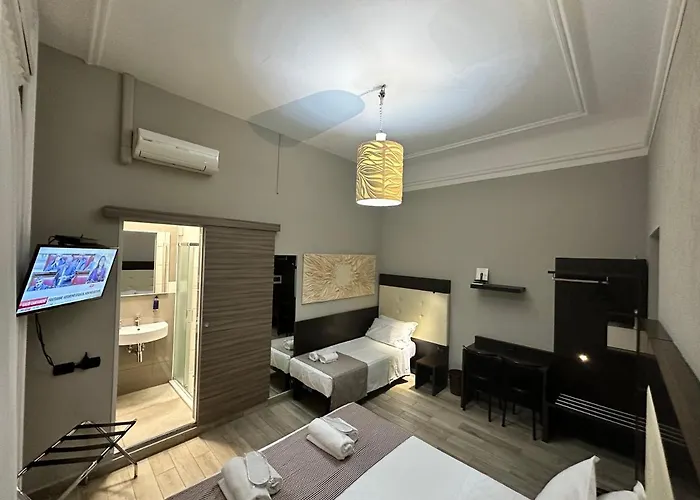 Bogart Hotell 2*