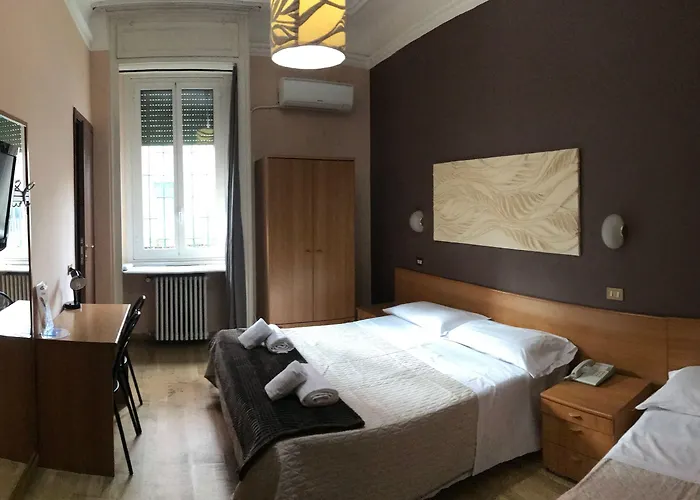 Bogart Hotell 2*